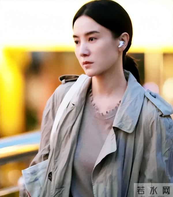 官媒发文,高调官宣45岁宋佳喜讯,她让整个娱乐圈刮目相看