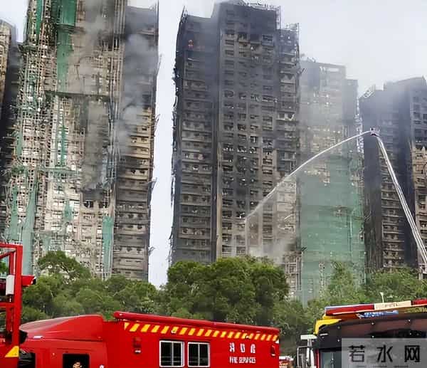 刘恺威也没想到,杨幂会因香港火灾后的一特殊举动,实现口碑暴涨