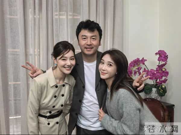 47岁薛佳凝面部浮肿 与胡歌分手后16年零绯闻 杜若溪严屹宽姨化严重