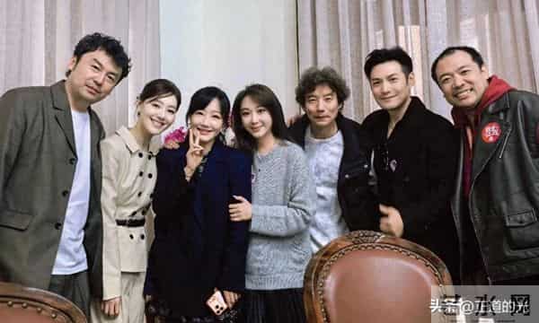 47岁薛佳凝面部浮肿 与胡歌分手后16年零绯闻 杜若溪严屹宽姨化严重