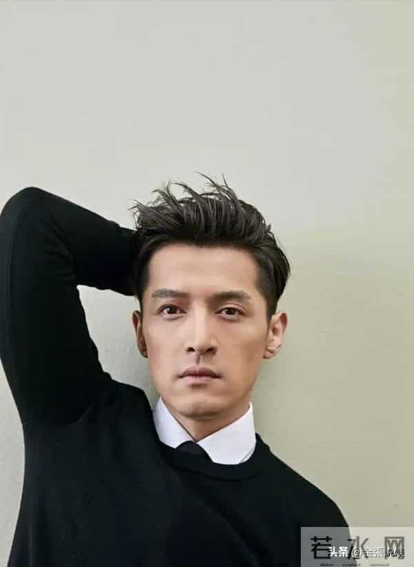 胡歌首度公开谈二胎儿子,更偏爱2岁女儿,对妻子的称呼显随意