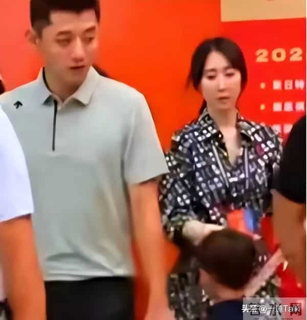 张继科新恋情曝光!女友张蕊二婚带娃,网传二人已同居生子