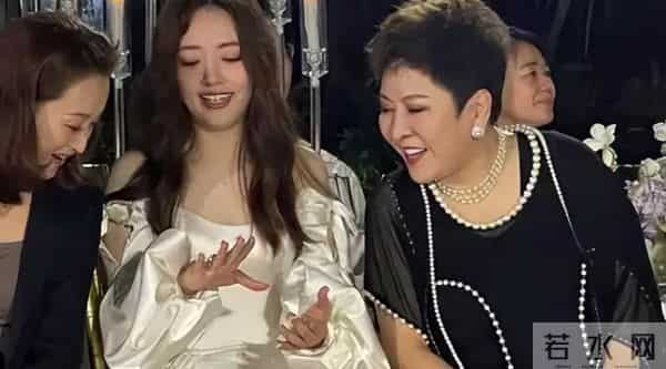 原来我们都被骗了，向佐自曝求婚细节，答案不言而喻