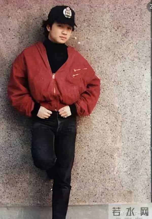 53岁徐峥没有想到 因为母校上戏理发阿姨的一句喊话 实现了口碑暴增