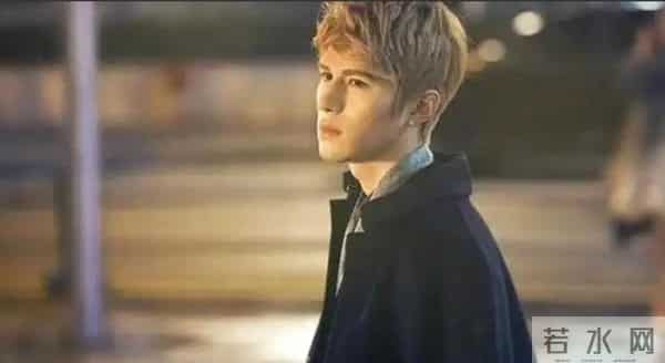 演员陈学冬：两年4次手术，11部作品被下架，如今生活无法自理