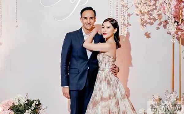 恭喜!天王刘德华小姨子宣布生子,和富二代老公结婚七年成功抱仨