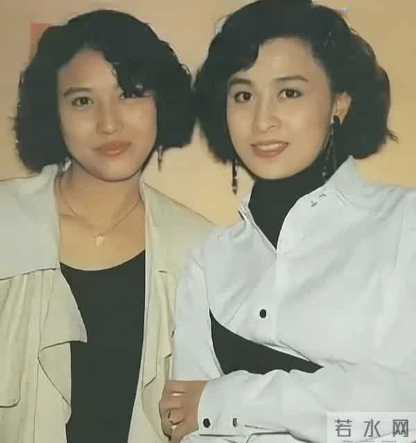 难怪梁朝伟说刘嘉玲没得奖是因太漂亮，当年的她漂亮到秒了张柏芝