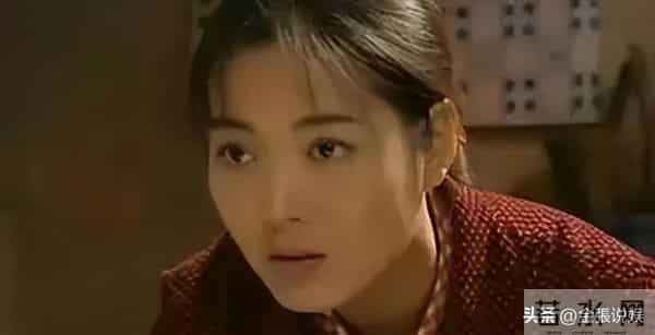 国家一级演员王茜华:45岁高龄为小丈夫生儿子,她后悔了吗?