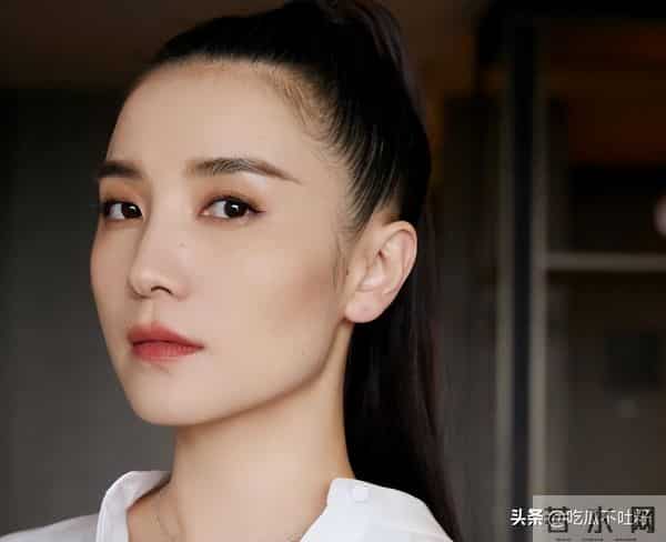 获金鸡影后半月后，宋佳又拿下国际大奖，这一次让娱乐圈刮目相看