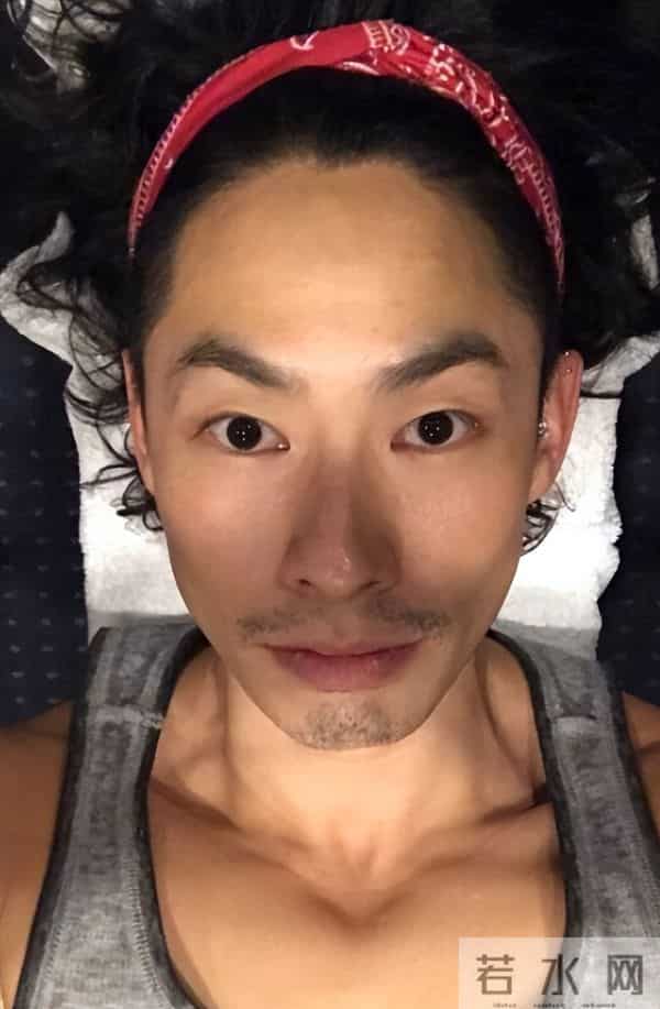 47岁尖嘴猴腮暴瘦脱相的吴建豪，终走上大S老路，给内娱提了个醒