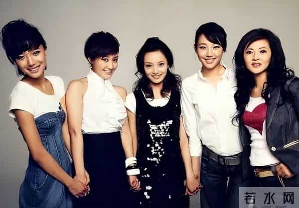 较量18年后，再看王珞丹和白百何现状，才发现她们根本不是一路人