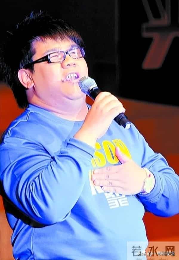 负债百万、装疯卖傻、为非作恶，星光大道草根歌手现状太落魄