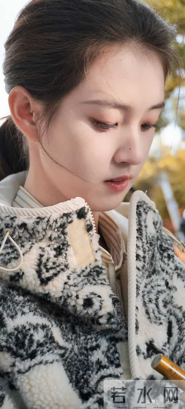 荆棘花开——郭宇欣时尚写真大图