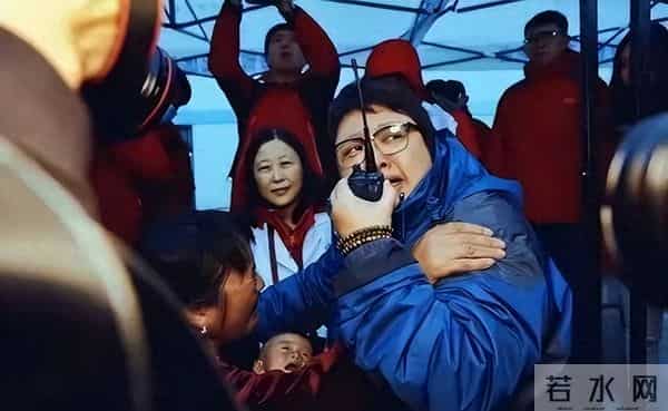 这一次香港大火，被实名举报“假慈善”的韩红，打了多少黑粉的脸