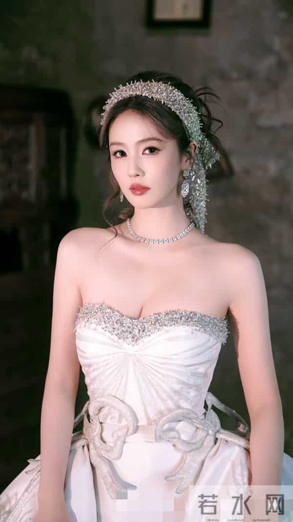 美神白鹿,爱死啦!