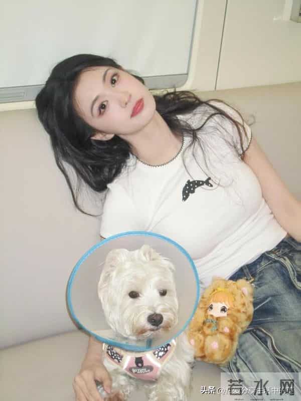 王楚然~超短运动热裤