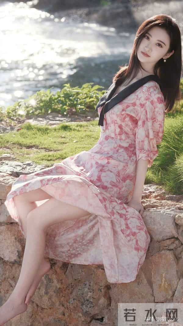 女明星光脚——王晓晨、景甜