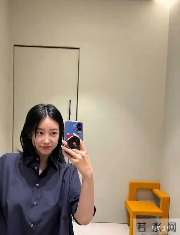 咸恩静婚礼上T-ara再合体,却又是“六缺一”