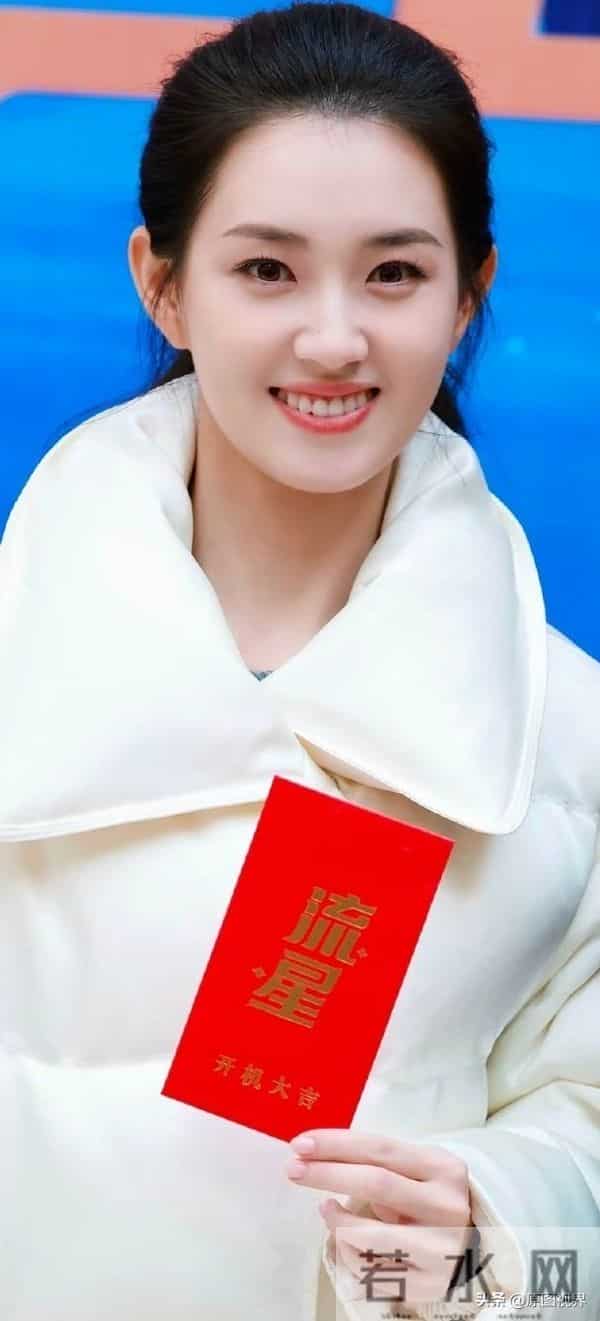 荆棘花开——郭宇欣时尚写真大图