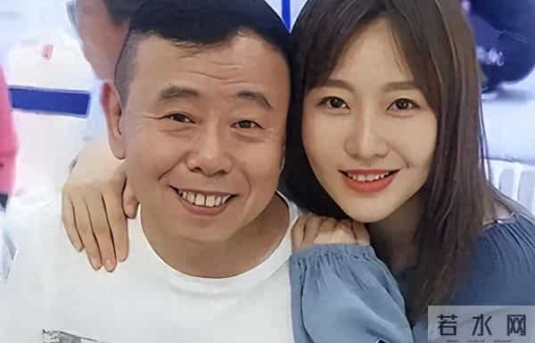 再多钱有什么用?潘长江女儿如今的现状,给所有父母提了个醒