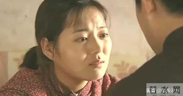 国家一级演员王茜华:45岁高龄为小丈夫生儿子,她后悔了吗?