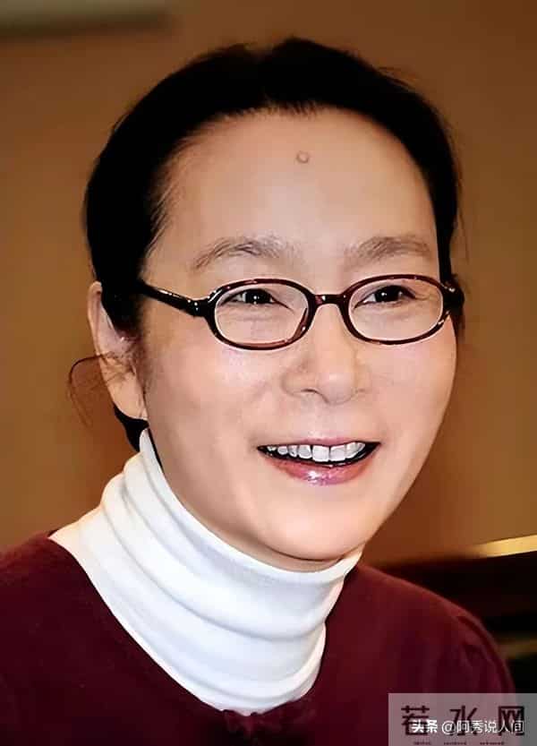 冤枉前夫出轨31年,金鸡奖评委兼影后大翻车!儿子都不是亲生的