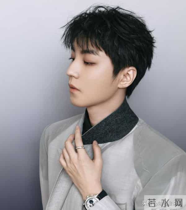 千玺拿影帝仅15天，王俊凯也传来好消息，全网恭喜终于等到这天