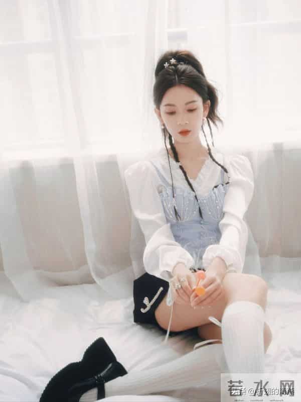 陈瑶,甜美丝袜妆造精选图集