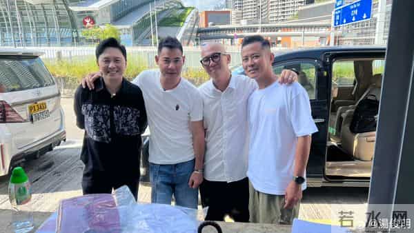 甜蜜！TVB知名绿叶晒夫妻合照庆祝结婚周年，离巢后定居内地