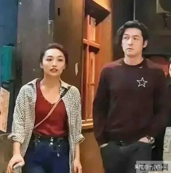 胡歌：更偏爱2岁女儿，对儿子没耐心，称呼妻子“她妈妈”