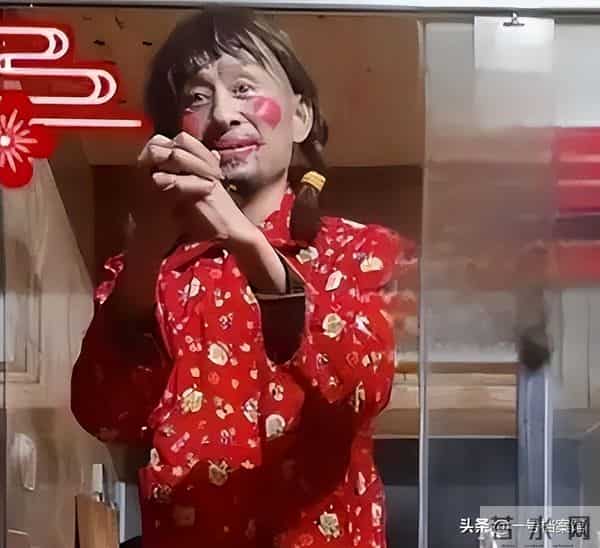 负债百万、装疯卖傻、为非作恶，星光大道草根歌手现状太落魄