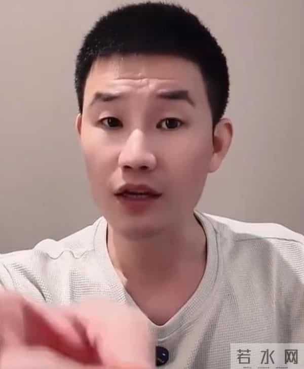 央视曝光卖假酒仅3年，嘎子再迎噩耗，2个月前他刚从拘留所出来