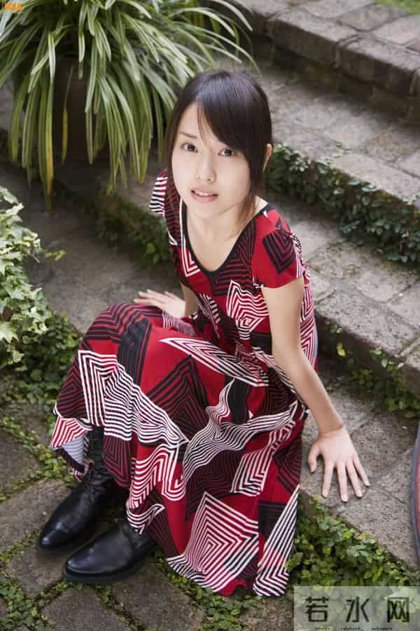 日系写真美图-No.1676 户田惠梨香[Bomb.TV]