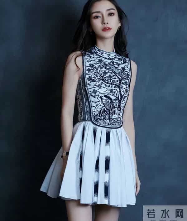 黄晓明也没想到，被他万分嫌弃的前妻杨颖，已经走上了另一条路