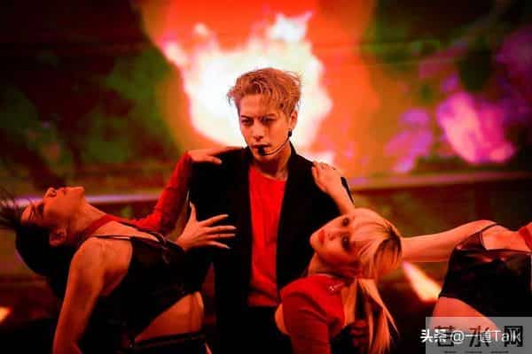 不结婚怎么解决生理需求？31岁王嘉尔的回答，让多少明星羞愧难当