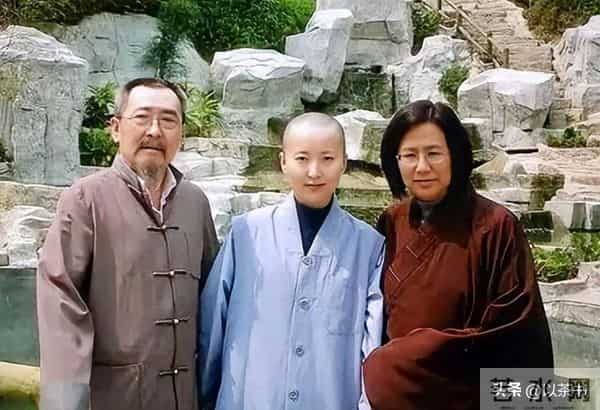 陈晓旭去世18年,2任丈夫都再婚,一个怀念她,一个为她延续价值