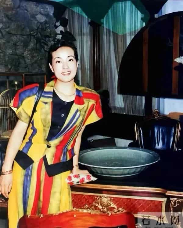 明星颜值的巅峰时刻一一刘晓庆（15）