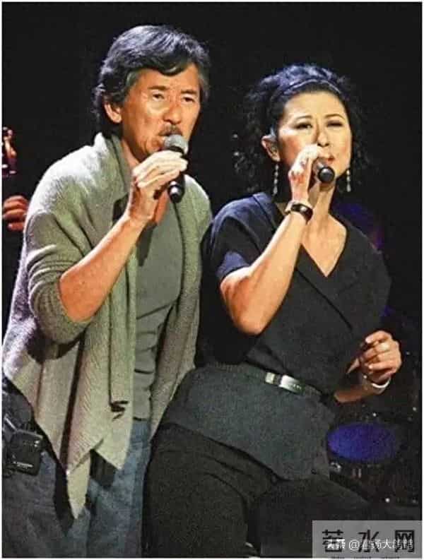 林子祥也没想到，小14岁的妻子叶倩文，如今会用一个举动为他争光