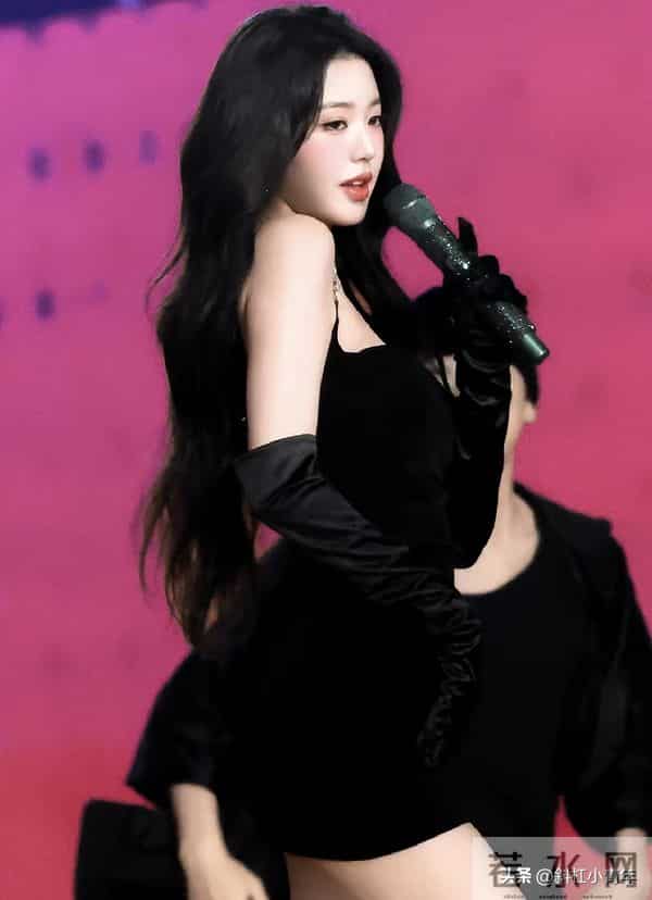 张元英的“身材神话”:完美背后的争议漩涡