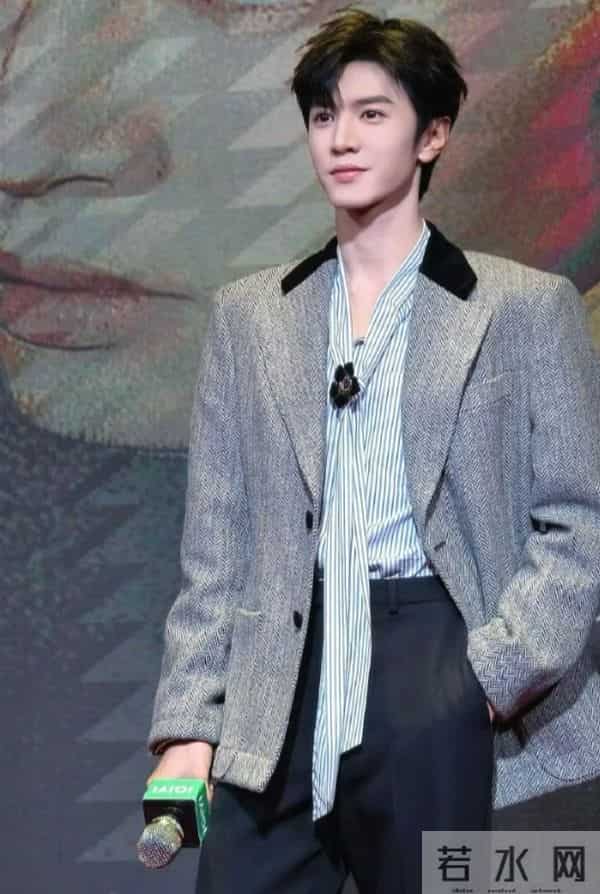 起猛了！陈哲远与马来西亚公主扎塔莎的合照，掀起一片狂潮！