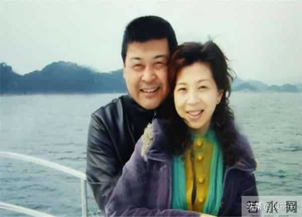 性子出了名的随和,曾身患癌症妻子不离不弃,演员侯传杲现状如何