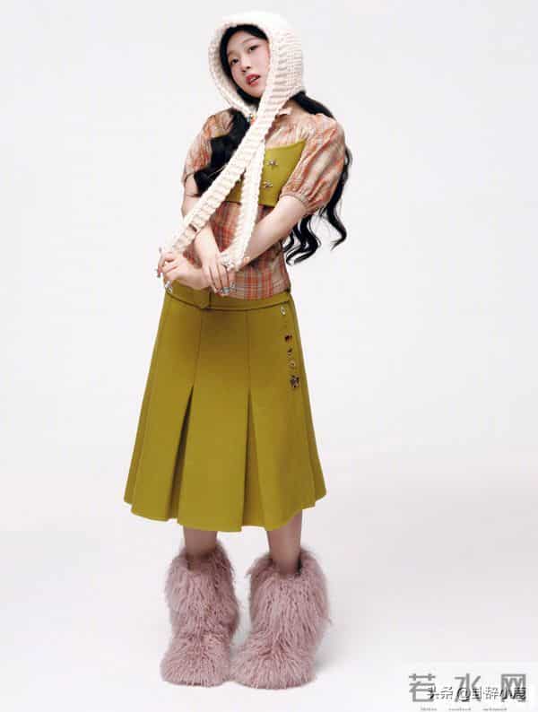 小沈阳女儿沈佳润精彩OK杂志封面,邻家小妹,看着软软的好可爱!