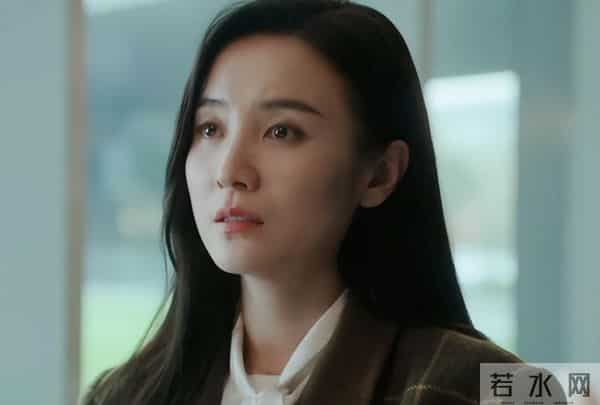 官媒发文，高调官宣45岁宋佳喜讯，她让整个娱乐圈刮目相看