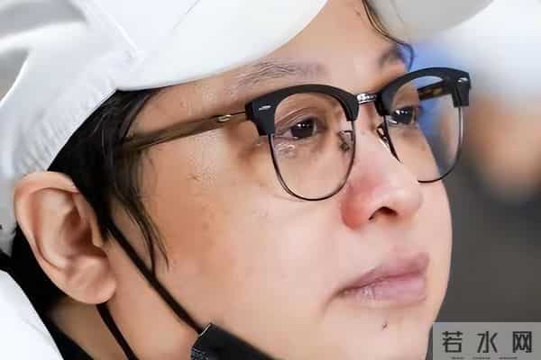 这一次香港大火，被实名举报“假慈善”的韩红，打了多少黑粉的脸