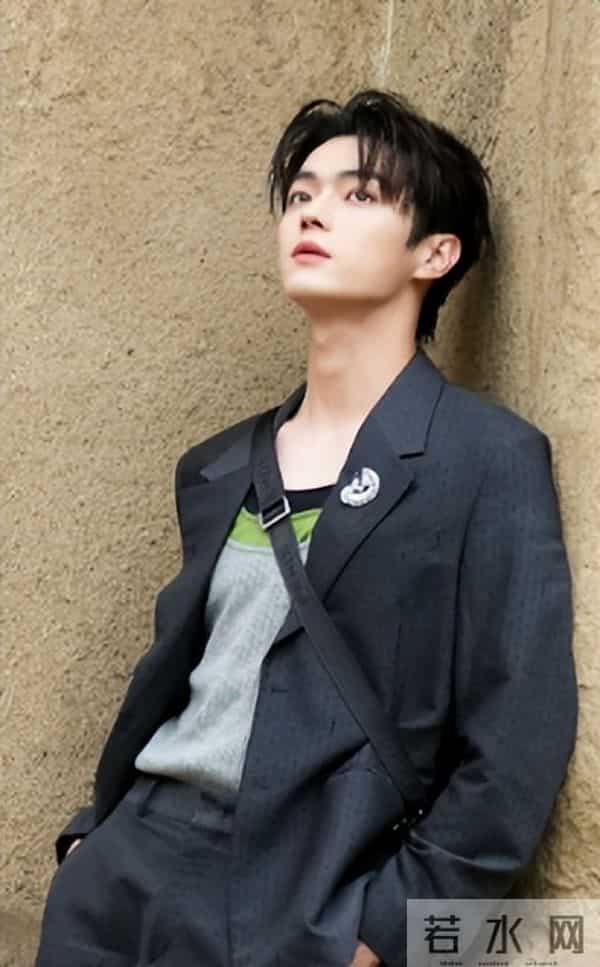 没想到，出轨传闻刚3个多月，许凯竟因一个举动，实现口碑暴涨