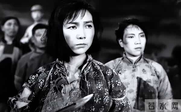 97岁田华现状曝光,一代名角的清贫晚年,让人心疼又敬佩!