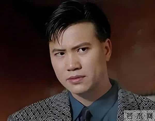 万梓良也没想到,年仅22岁的儿子开始为他争光,音乐比赛惊艳全场