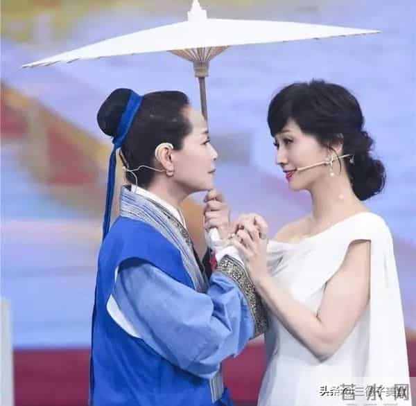 叶童回应退出巡演原因,新白CP太体面了