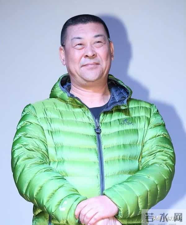 性子出了名的随和,曾身患癌症妻子不离不弃,演员侯传杲现状如何