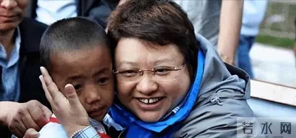 多位明星为香港捐款！韩红首当其冲捐款1000万！